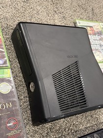 Xbox 360 S Black Console & Games Lot + Controllers - Resident Evil 5/Left 4 Dead