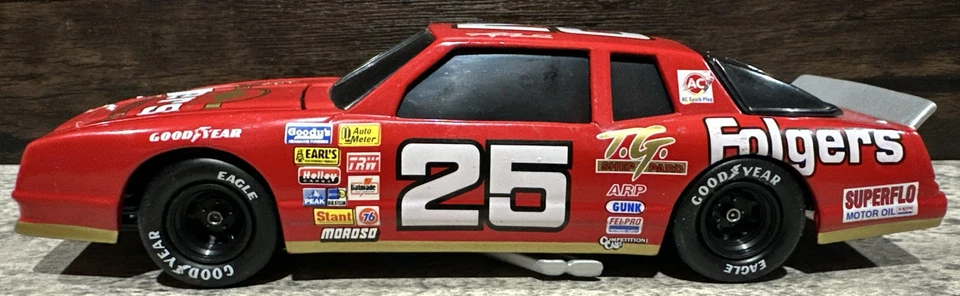 1987 Tim Richmond Folger’s Coffee 1/24 Aerocoupe Action Nascar Diecast Bank - Image 2 of 4