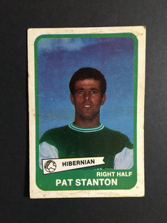 a & bc gum Scottish football cards 1968 yellow backs Pat Stanton Hibernian 8