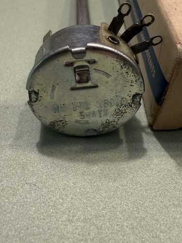 CENTRALAB WW-152 1500 OHM 5W LINEAR TAPER POTENTIOMETER - Picture 4 of 6