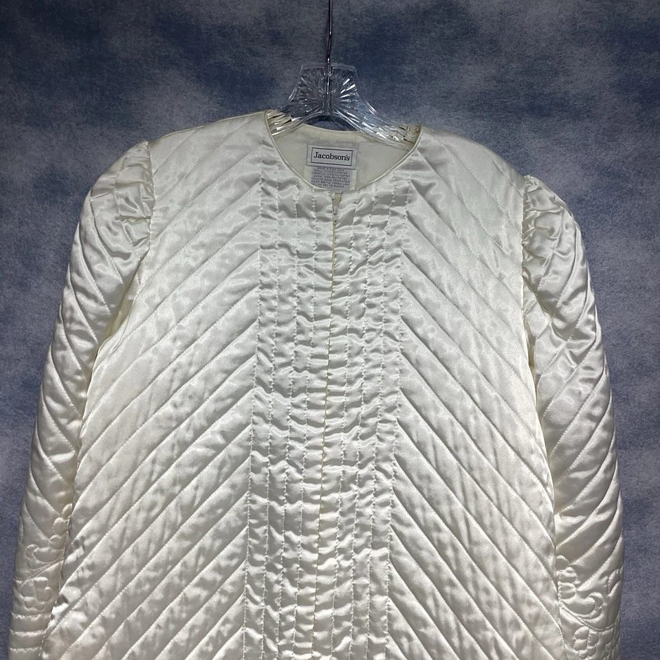 IMPRESIONANTE ABRIGO ACOLCHADO SATINADO MARFIL JACOBSON’S de colección talla pequeña Foto 2 de 4