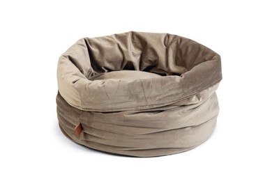 Designed by Lotte Katzenkorb Fluco Samt grau 45 x 45 x 35 cm
