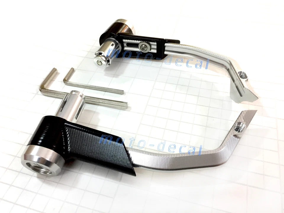 Extremo de manillar CNC 7/8" para palancas Street Triple Thruxton Thunderbird protector 3D Foto 4 de 4