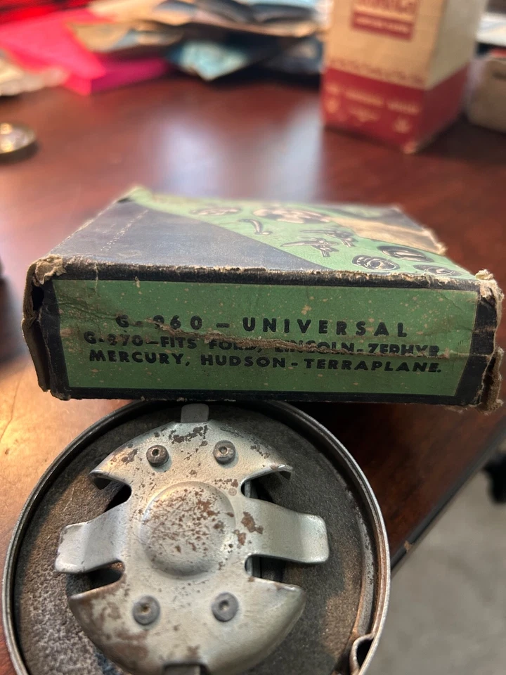 Tapa de gasolina con bloqueo Ford Lincoln Mercury Hudson Zephyr 1932-48 PASE EE. UU. VINTAGE Foto 4 de 4