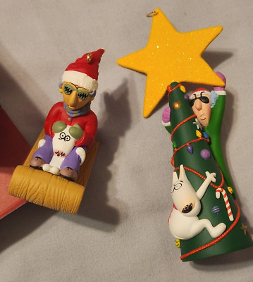 Set x2 Hallmark Keepsake Ornament Maxine & Floyd Decorate Tree & Sledding 1998