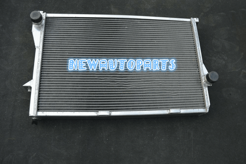 3 ROW Aluminum Radiator FOR BMW E39 5 Series 525i 528i 530i 540i Sedan Wagon MT - Picture 5 of 7