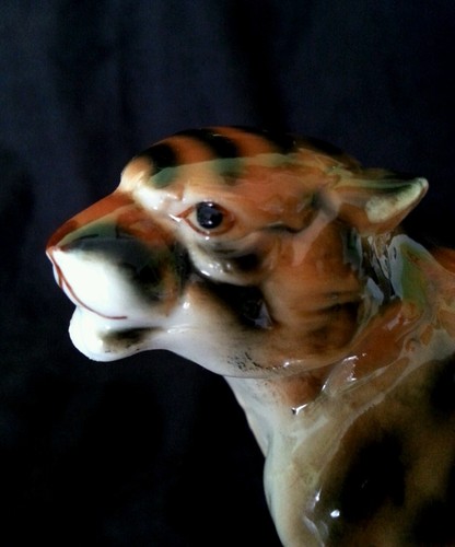 Vintage soviet Lomonosov lfz ЛФЗ porcelain tiger figurine - Picture 3 of 10