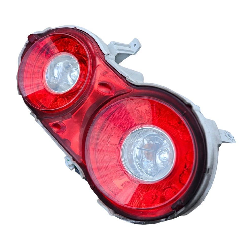 GTR DRIVER SIDE REAR TAIL LIGHT LAMP RIGHT Coupe 2009 NISSAN 2007-2021 R35 - Image 2 of 4