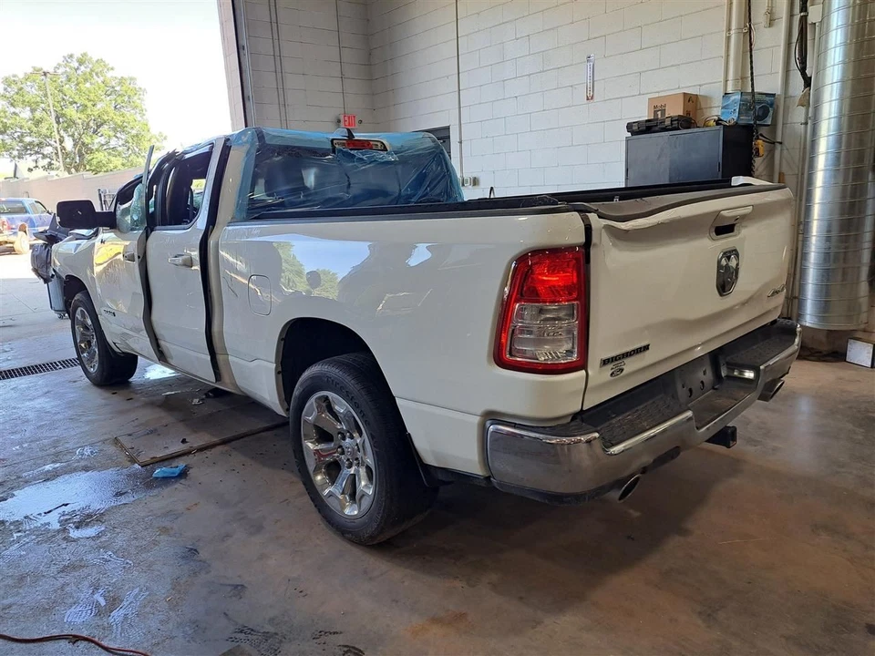 Strut 2022 Ram1500 Sku#4250265 - Image 4 of 4