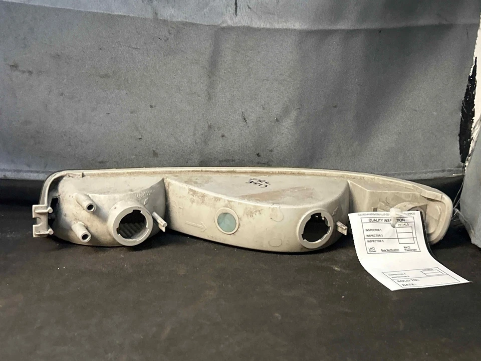 Fits 1999-07 Gmc Sierra Right Park Lamp-turn Signal Oem:15199561 Foto 2 de 4