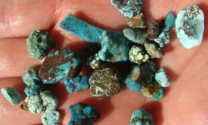 #8 Number Eight Vintage Beautiful Spiderweb Turquoise Nuggets NEVADA 575 KTS