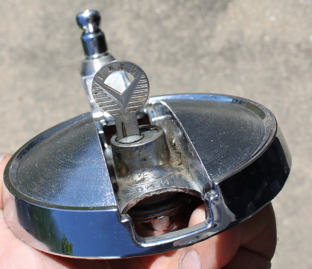 1961 Ford Station Ranch Wagon Tail Gate CHROME Window Crank