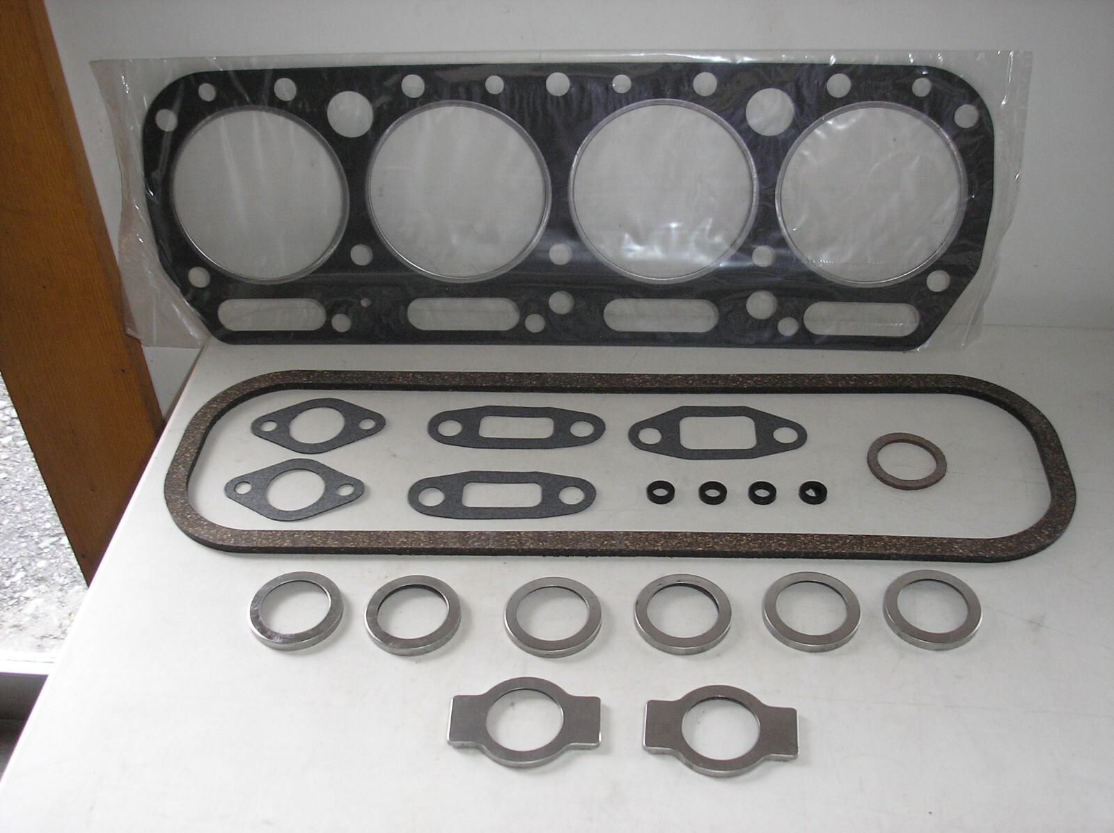 ENGINE HEAD GASKET SET FITS ALLIS CHALMERS WC 170 175 D17 W WD WD45 23