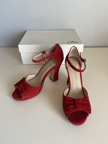 Wittner mood red suede heels | eBay