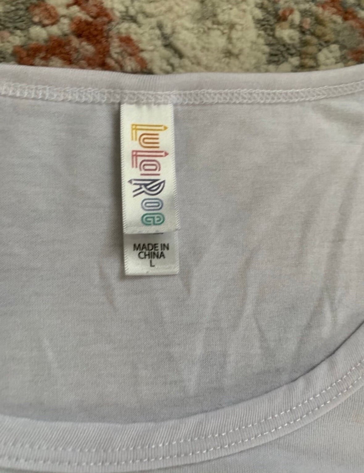 LuLaRoe Lynnae Solid White Size Large - image 3