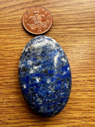 Beautiful Natural Lapis Lazuli Oval Cabochon Gemstone With Golden Flakes 60g - Picture 7 of 14