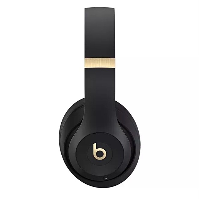 NEW SEALED BOX - Beats Studio Pro New Version Wireless Headphones