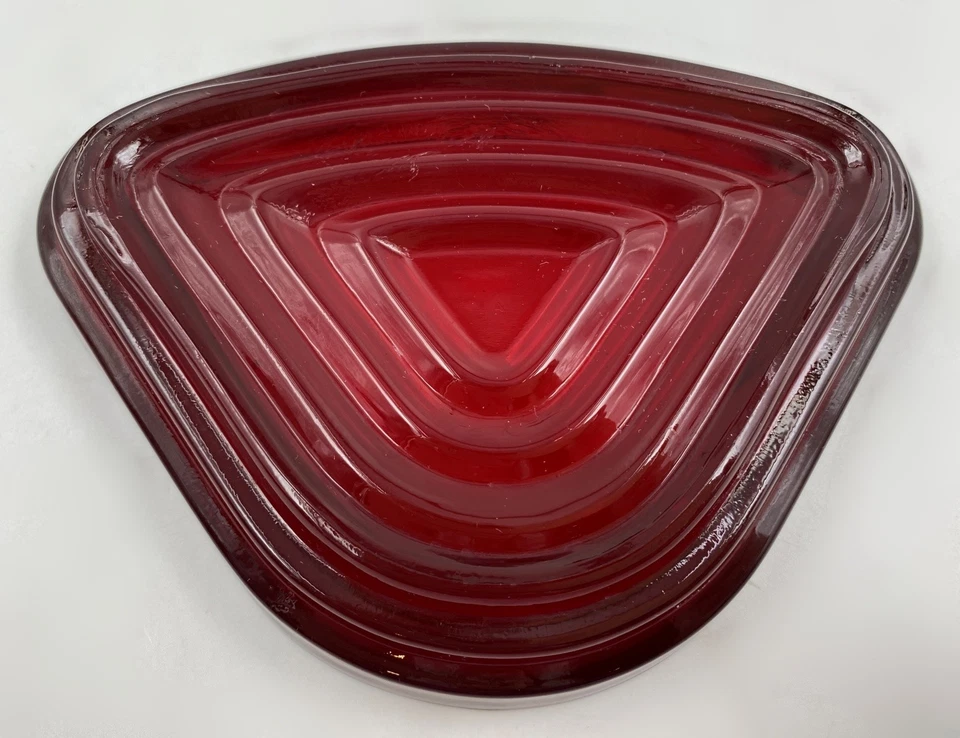 Anchor Hocking Manhattan Relish Replacement Insert Royal Ruby Triangular Glass - Image 2 of 3