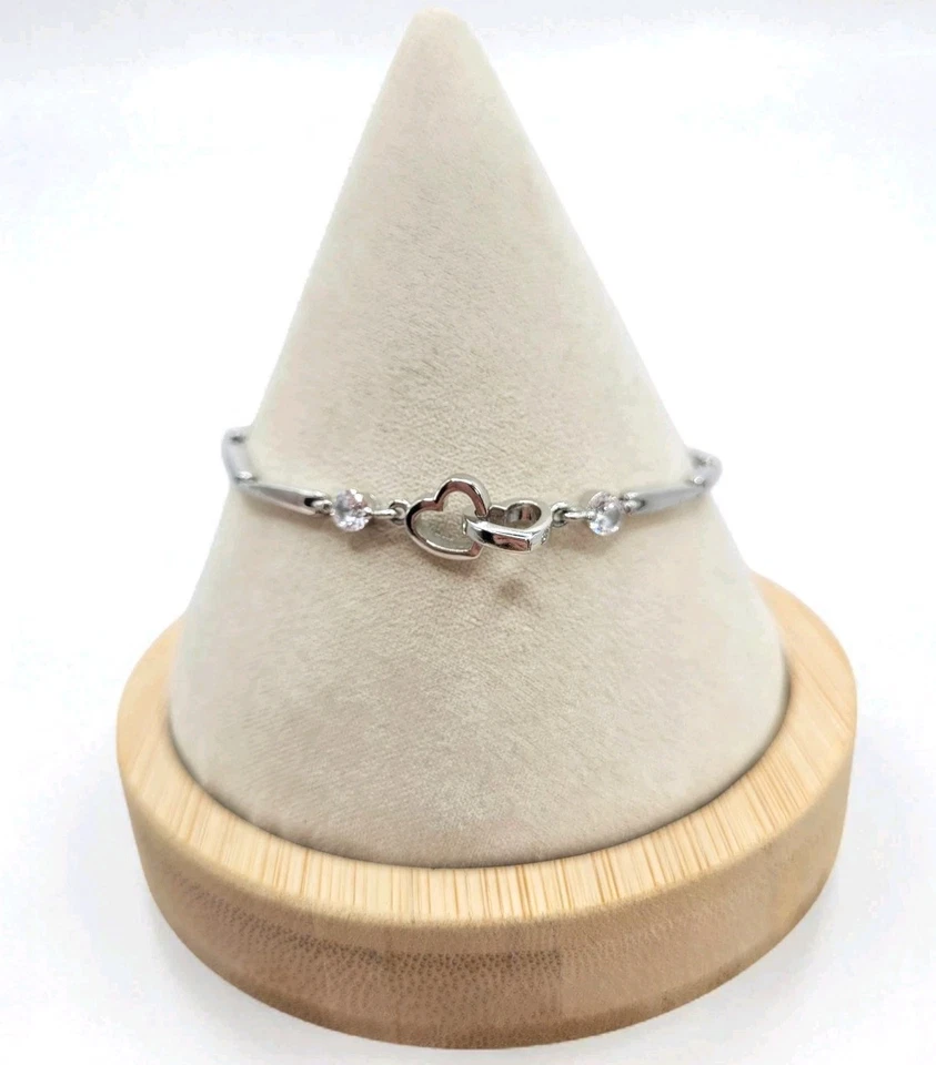 Brazalete Modernista Plata de Ley 925 2 Corazones en 1 Acentos Cristal Transparente 7"-8" Foto 2 de 4