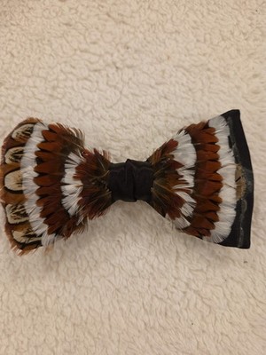 Vintage Handmade Pheasant Feather Clip-On Bow Tie Rustic Gentleman Accessory