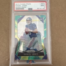 2019 Panini Daniel Jones Hyper Prizm Rookie Card /175 PSA 9