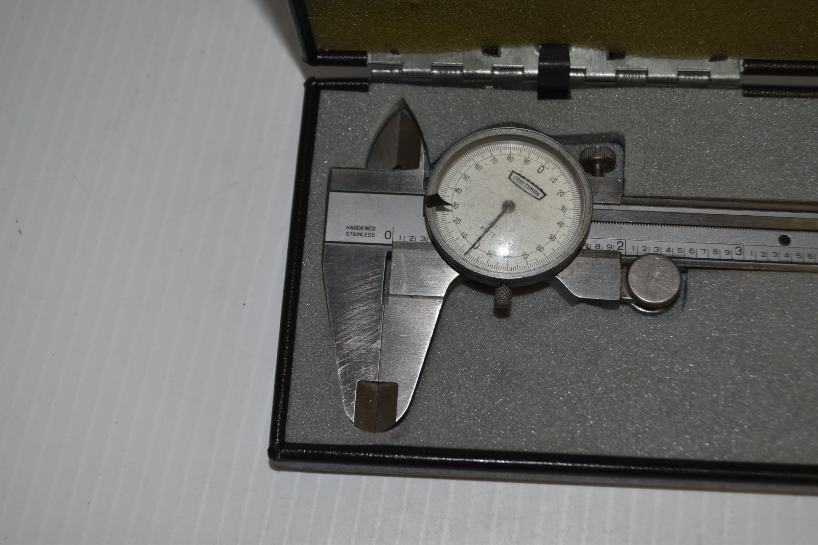 CRAFTSMAN 6" DIAL CALIPER # 40172  (OYF75)