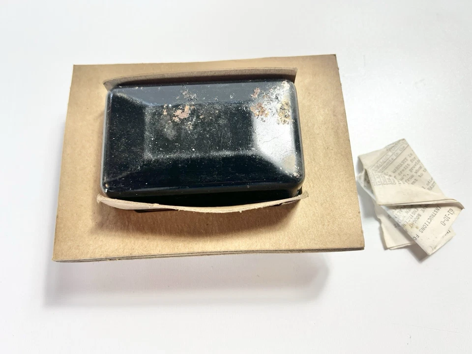 电压调节器负接地 12v 30-35A AMP 正品 NOS 591235 别克 Olds + — 第 3/4 张图片