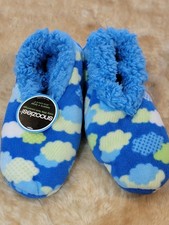 Snoozies Women's Slippers NWT Bedroom Shoes Blue Clouds Medium 7/8 New