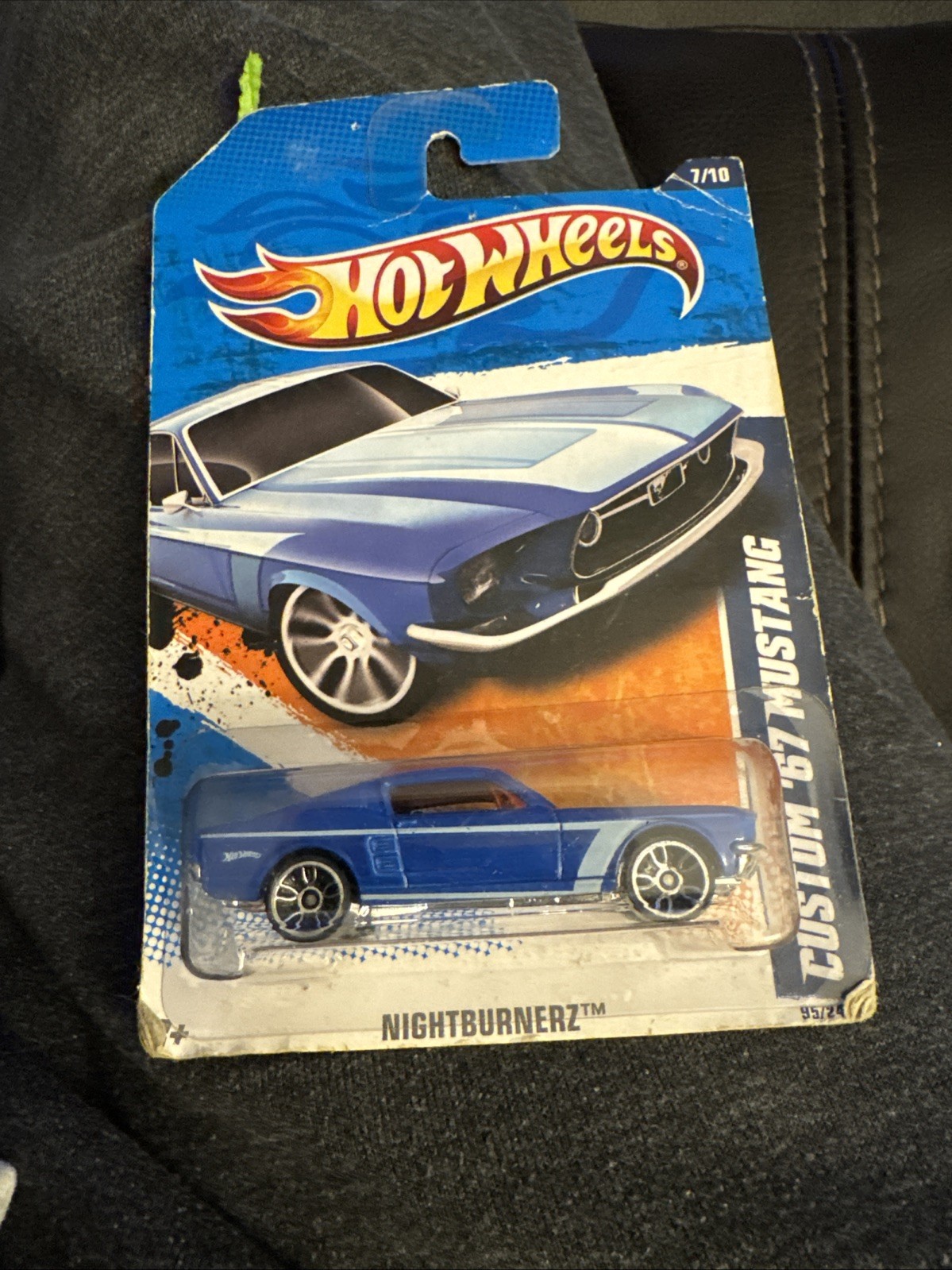 2010 Hot Wheels Custom '67 Mustang Blue 95/244 Nightburnerz #7 R7520