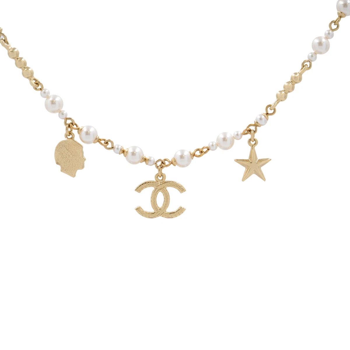 chanel pearl cc logo pendant gold necklace