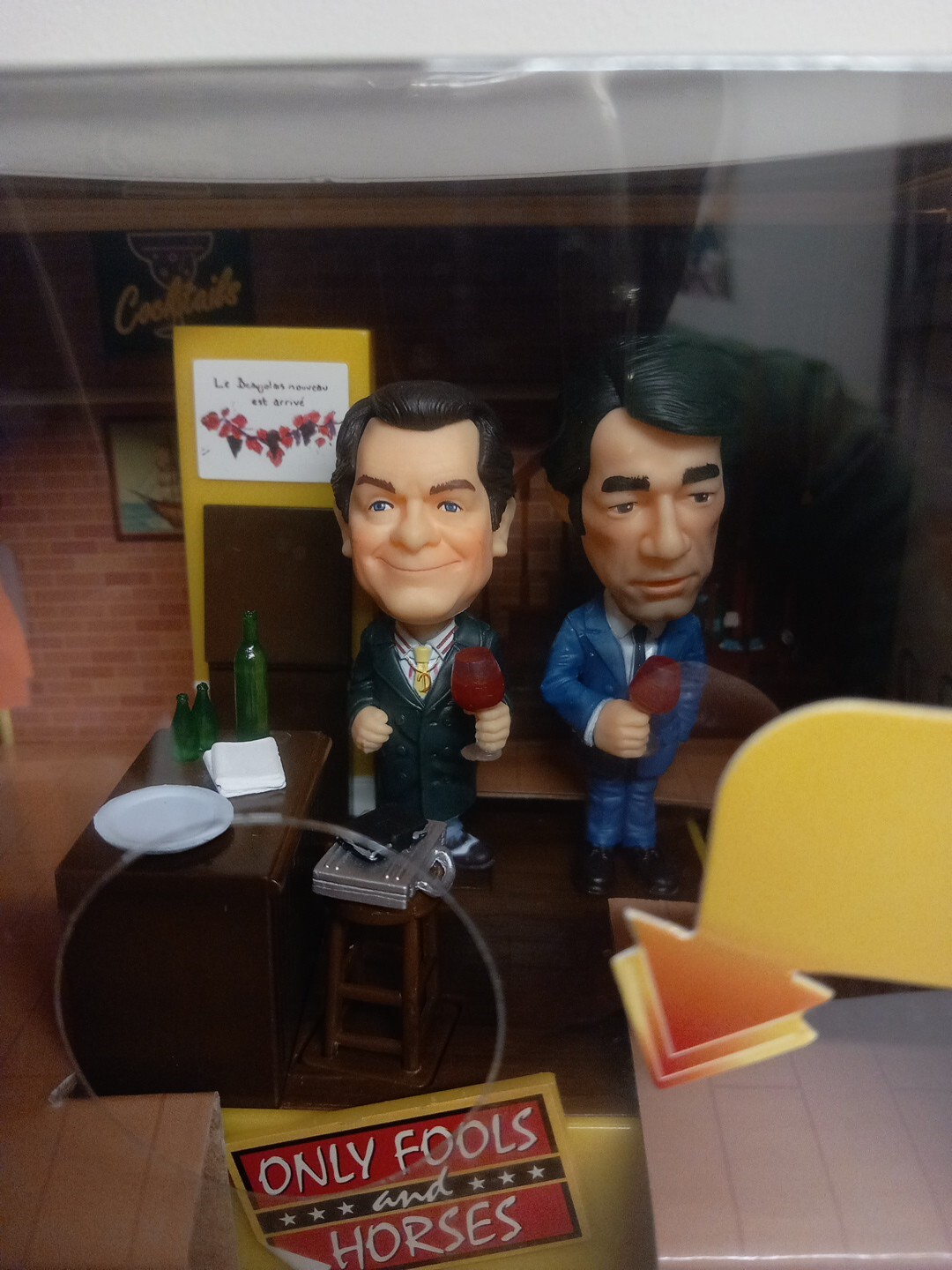 Yuppy Love Only Fools And Horses New Bobble Buddies Del Boy Bar