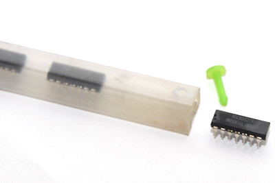 IC Baustein von Intersil Typ ICL8052CPD, A/D Converter f. Display DVM + DPM, NOS