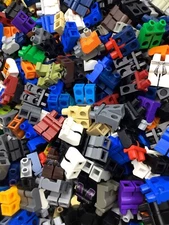 LEGO LOT OF 50 MINIFIGURE LEG PIECES RANDOMLY SELECTED PANTS PEOPLE BODY PARTS