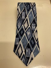 George Machado 100% Imported Silk Made In USA Grey/blue Diamonds