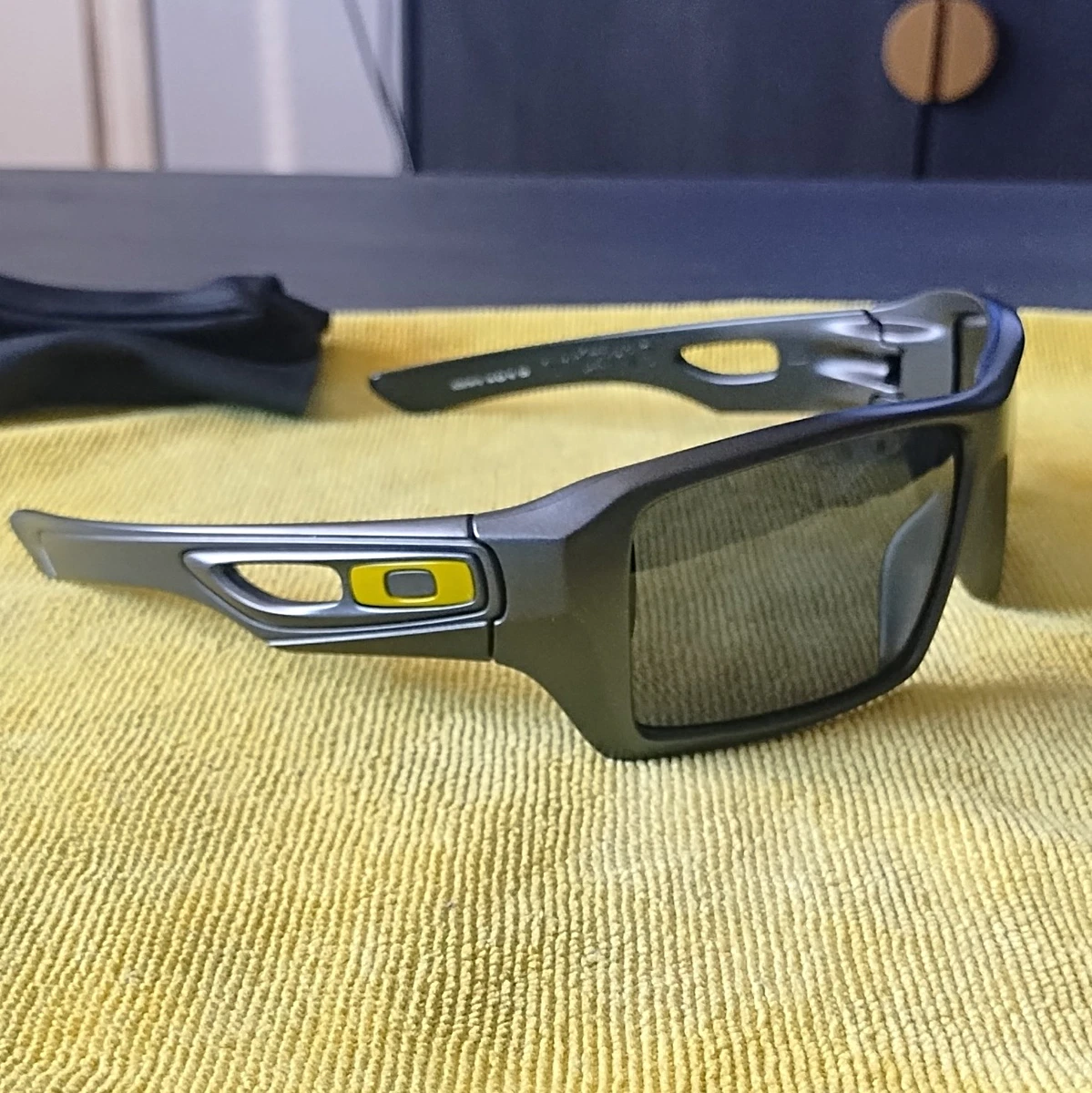 Oakley Eyepatch 2 Polarized Sunglasses for Men for sale | eBay