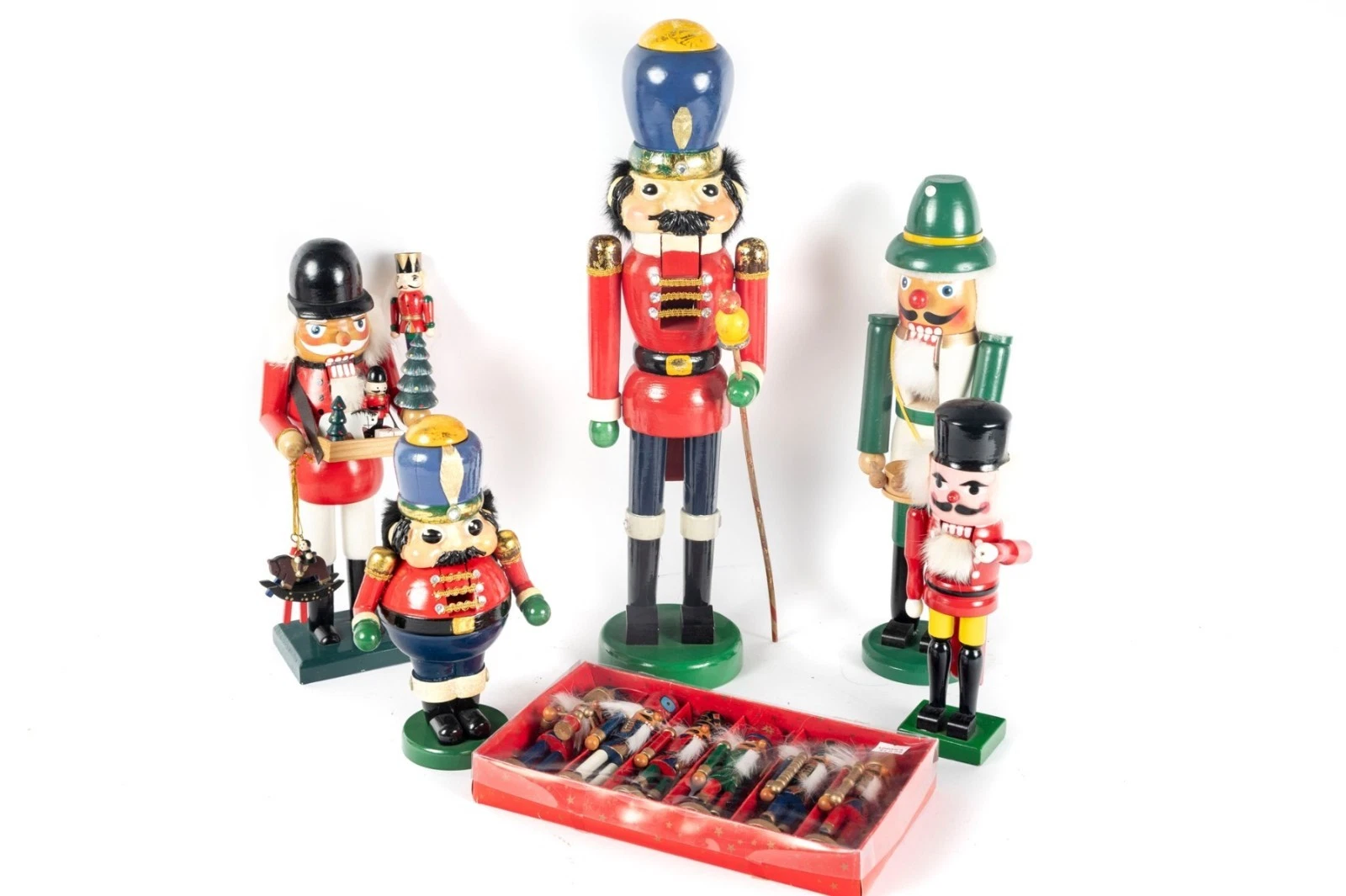 Lot of 11 Holiday Nutcracker Figures From 6"-19"