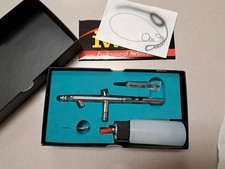 Iwata Eclipse HP-BCS Siphon Feed Dual Action Airbrush