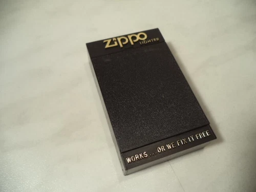 ZIPPO BOX VINTAGE BOX FOR REGULAR MODEL WITH WARRANTY NEW NEW