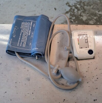 #ad life source blood pressure monitor Electric Automatic Cuff Size Large Blue EUC $13.99