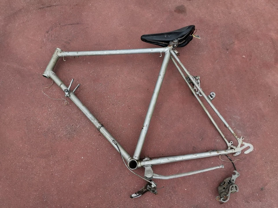 Telaio e accessori bicicletta da corsa vintage eroica - Immagine 2 di 4