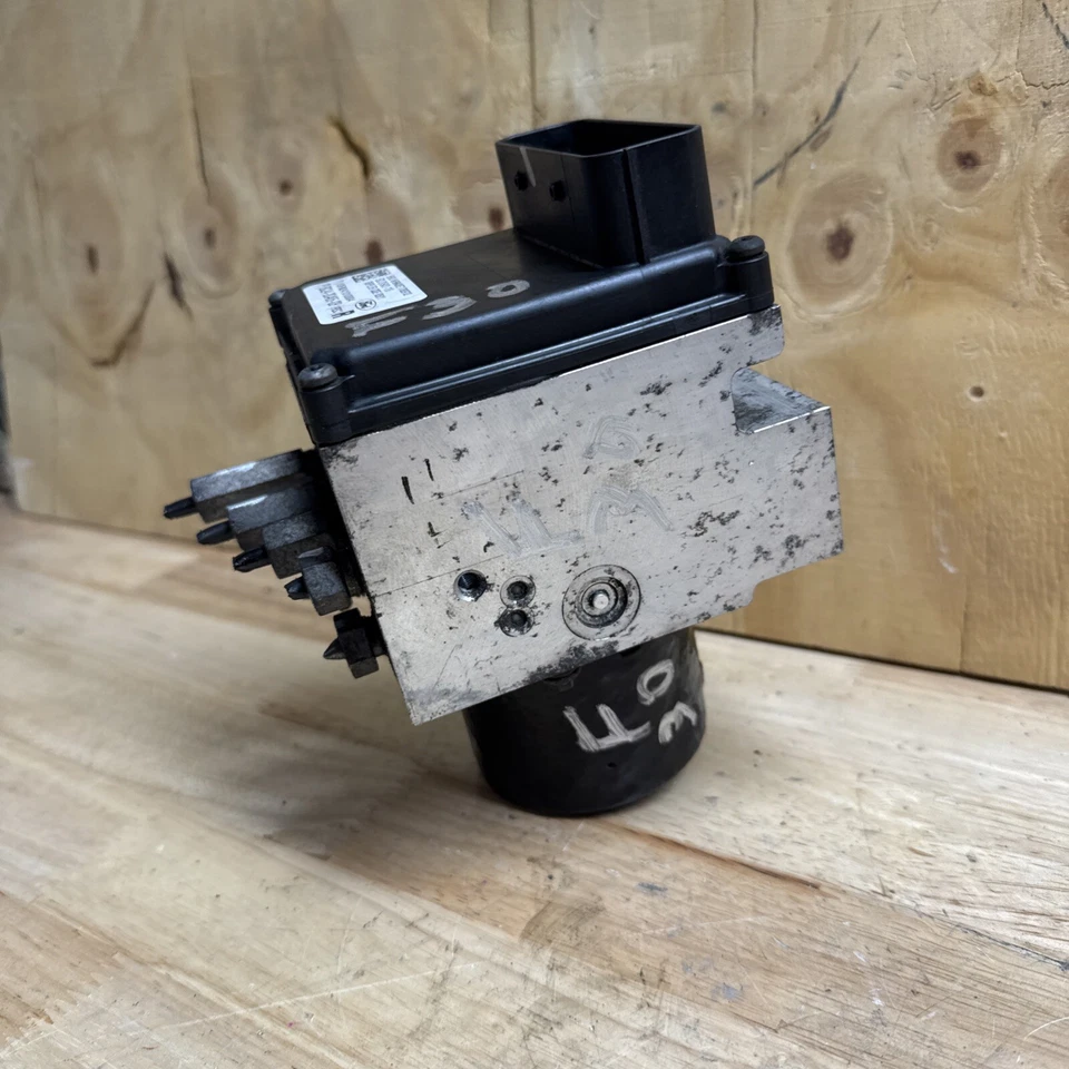 2011-2014 Ford E150 E250 E350 Van ABS Anti Lock Brake Pump BC24-2C405-CB Foto 4 de 4