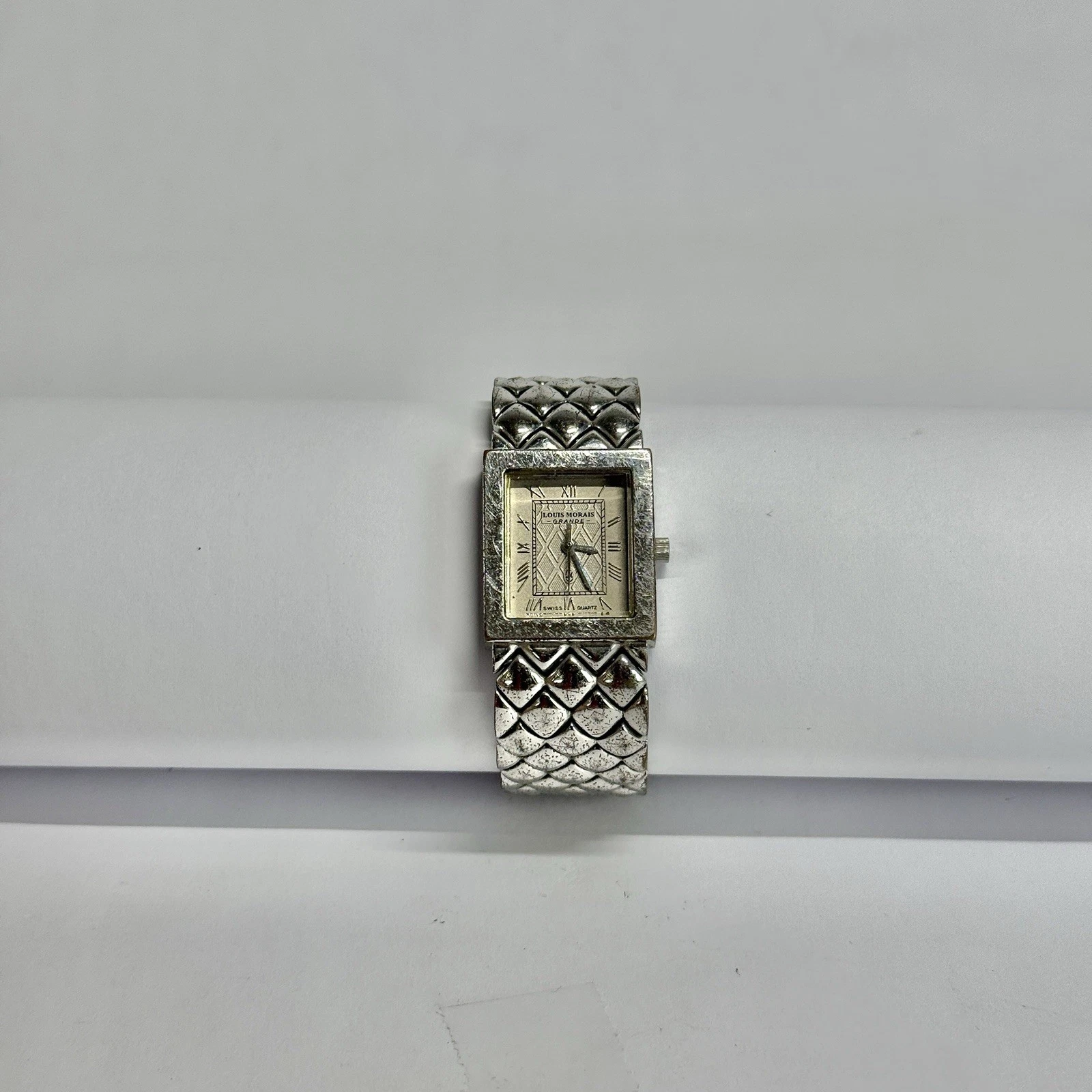 LOUIS MORAIS 374840 Analog Silver Tone Women Vintage Watch W576 *WORKING