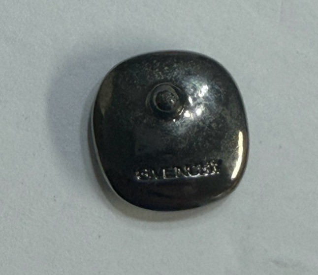 Authentic GIVENCHY red crystal square button post… - image 8