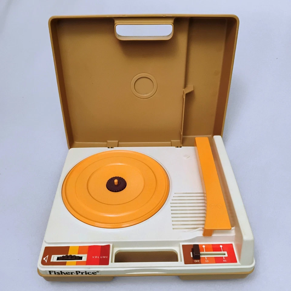 Vintage Fisher Price Record Player Phonograph 825 with box - Tested + Working - Image 2 of 4