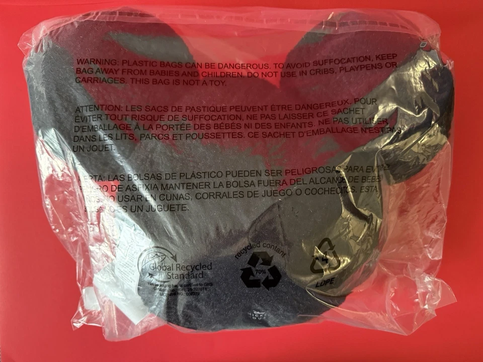 Almohada Sherpa Pottery Barn NIÑOS Disney en forma de Mickey Mouse (RARA-NUEVA) Foto 4 de 4