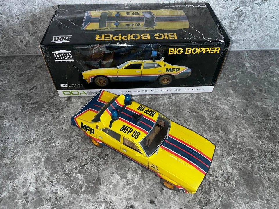 1:18 FORD XB FALCON MFP MAD MAX SEDAN V8 Big Booper 1974 Dirty Version - Image 2 of 4