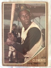 1962 Topps Roberto Clemente #10 HOF Pittsburgh Pirates Baseball Card