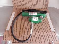 Greenlee 767 Hydraulic hand pump  W. Ram 746 for 7310,800, 7306,7464