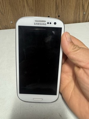 Samsung Galaxy S3 SGH-I747 16GB AT&T   No Power, No Battery   Parts/Repair
