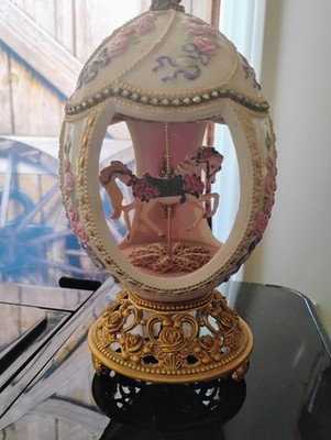 Franklin Mint House of Faberge Musical Carousel Egg w/ 24K gold accents